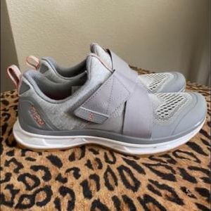 TIEM Cycling Sneaker Size 8/8.5